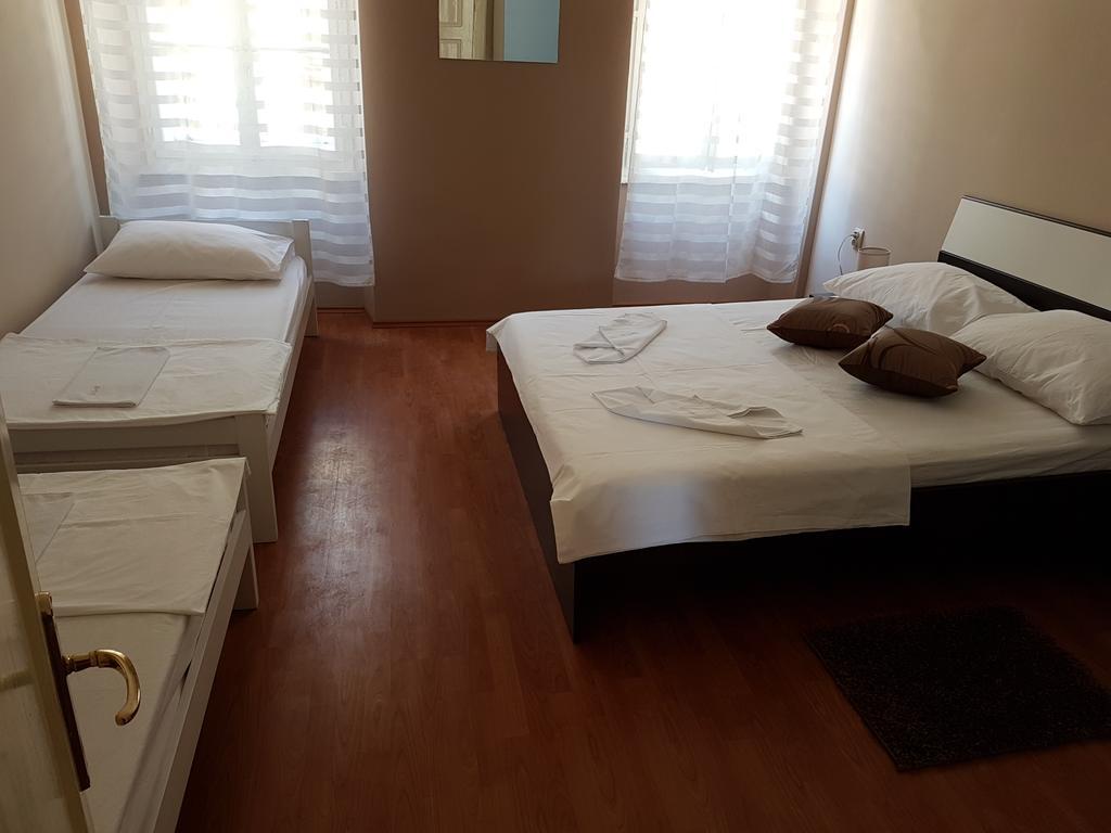 Hostel Morcic Рийека Екстериор снимка